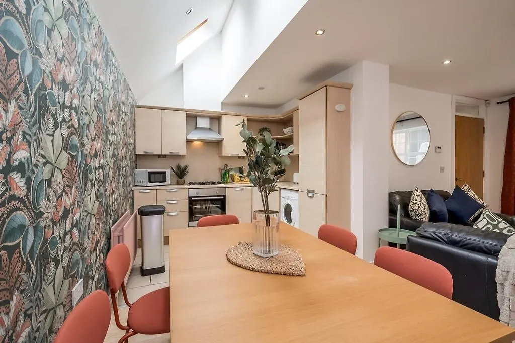 Central Belfast Apartments Somerset Mews United Kingdom