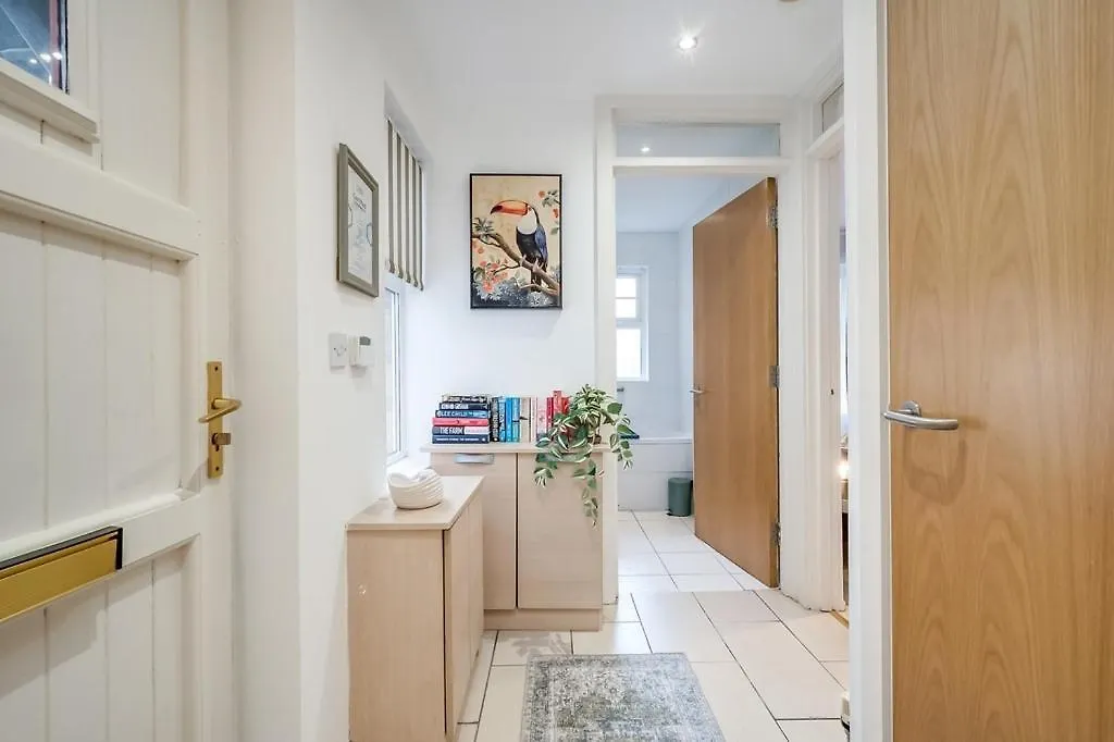 Central Belfast Apartments Somerset Mews